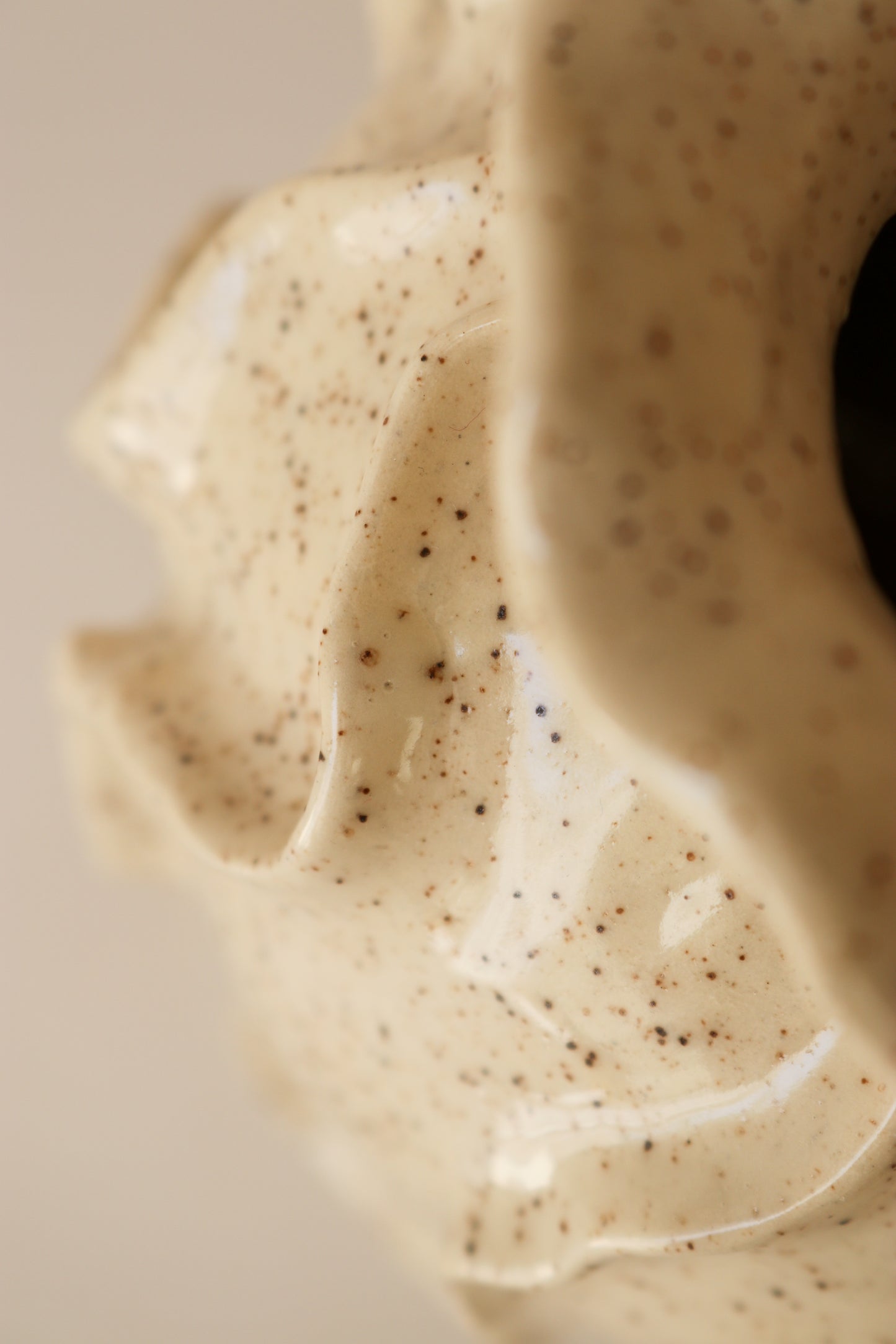 Waveform Vase